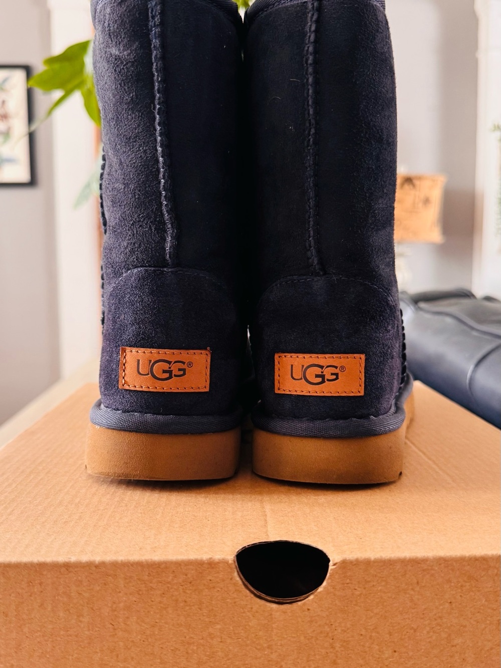 UGG Classic Short II Boots in Navy size 6 originals